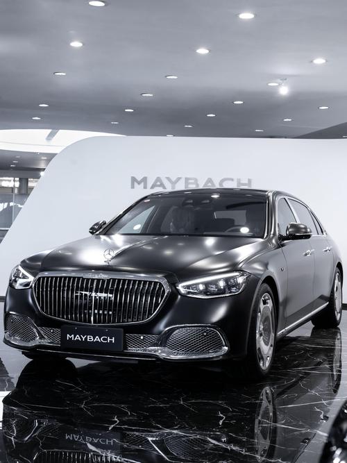 东莞万江区展建隆企业管理咨询岚图汽车的售后服务让用户无忧出行，迈巴赫未来的豪华车趋势